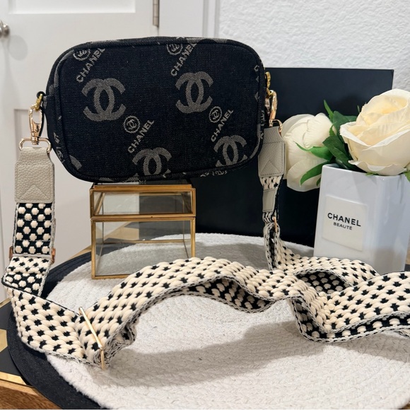 Chanel (Makeup/Novelty) Black Denim CC Crossbody with 2 removable straps! - New! - Picture 5 of 15